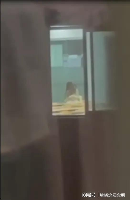 魏县女孩吃瓜视频曝光,揭秘农村生活现状