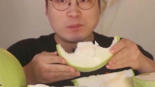 老王吃生瓜视频,舌尖上的刺激之旅