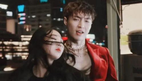 韩娱吃瓜爆料边伯贤视频,韩娱吃瓜爆料背后的真相揭秘