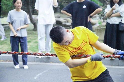 重庆舞蹈老师吃瓜视频播放,网络热议不断