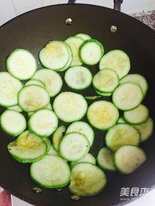 小占瓜怎么吃最好吃视频,视频揭秘最佳食用方法