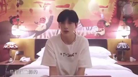 吃瓜演绎视频博主,吃瓜达人带你领略视频博主们的趣味演绎世界